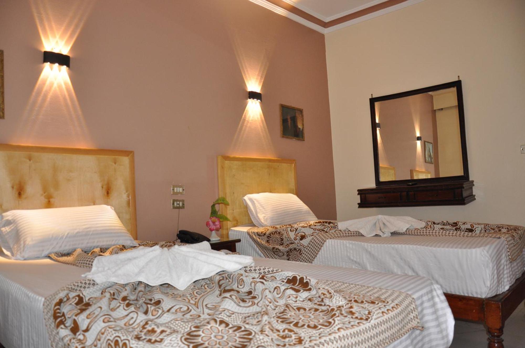 Shady Hotel Луксор Экстерьер фото