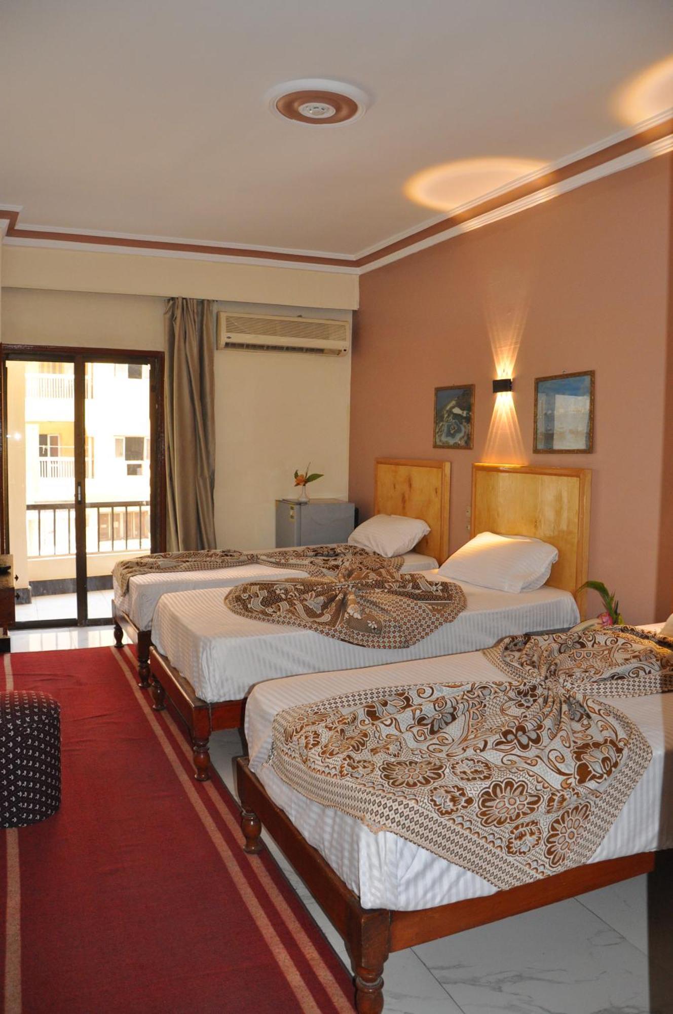 Shady Hotel Луксор Экстерьер фото