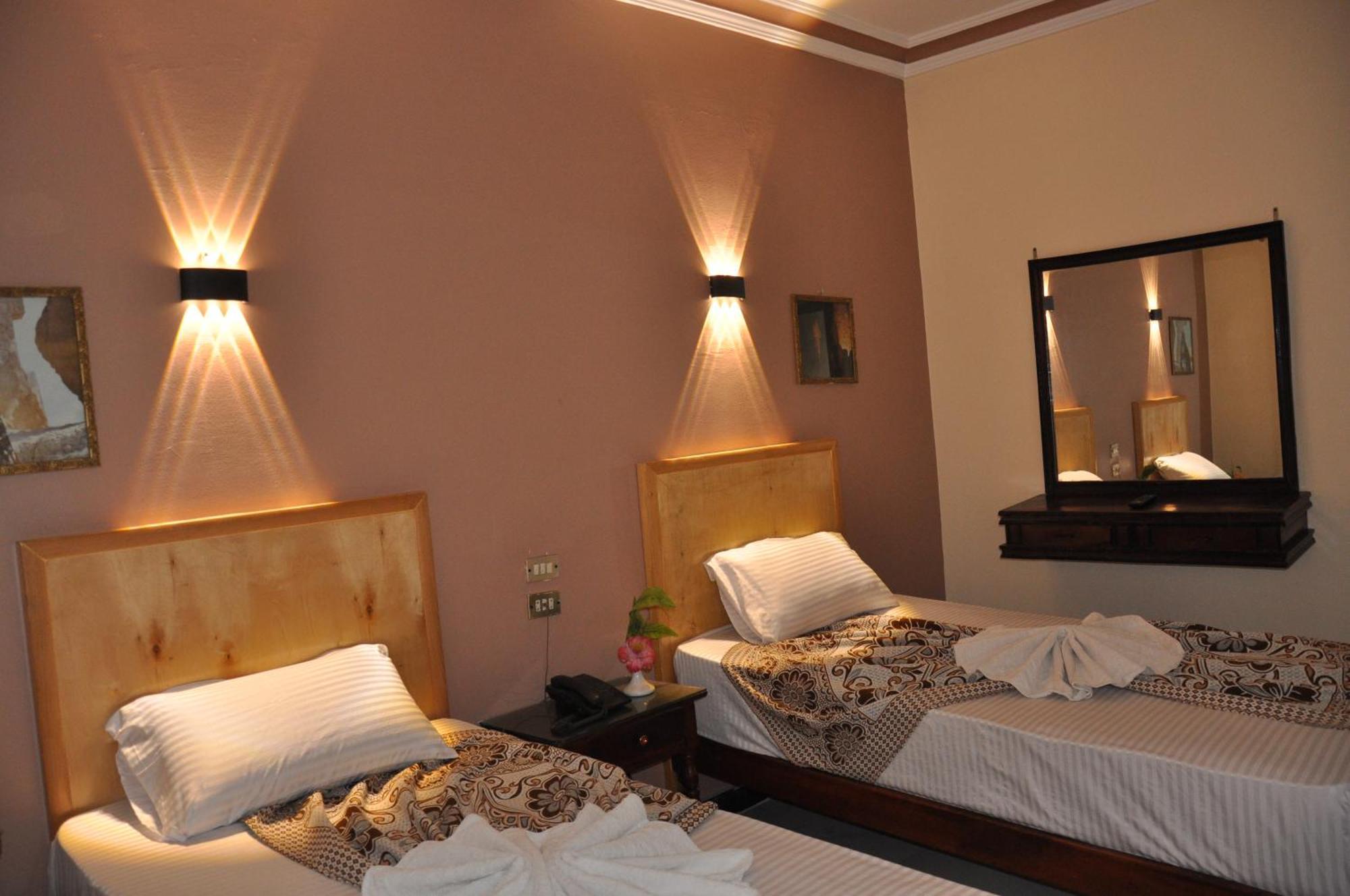 Shady Hotel Луксор Экстерьер фото