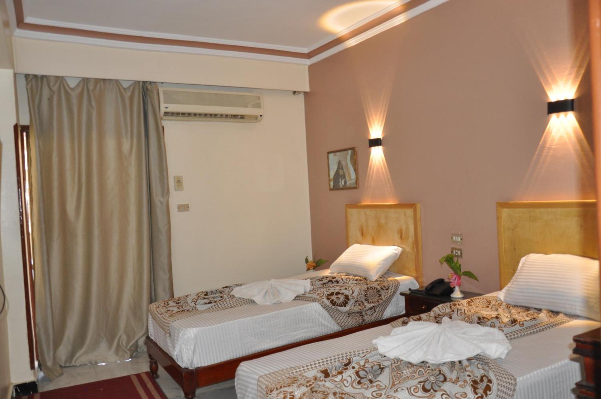 Shady Hotel Луксор Экстерьер фото